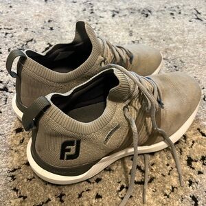 Footjoy golf shoes
